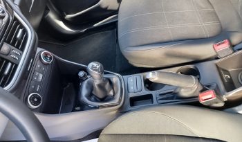 FORD FIESTA TREND lleno