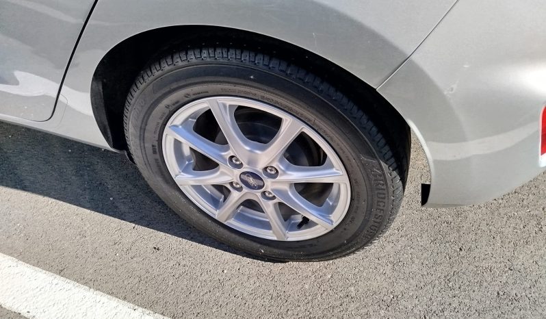 FORD FIESTA TREND lleno