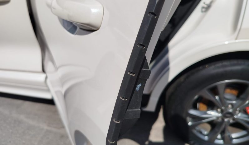 FORD KUGA ST-LINE X FHEV 183cv lleno