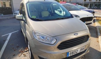 FORD TOURNEO COURIER TITANIUM DIESEL lleno