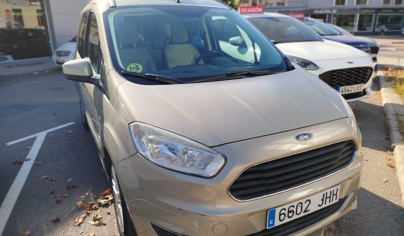 FORD TOURNEO COURIER TITANIUM DIESEL lleno